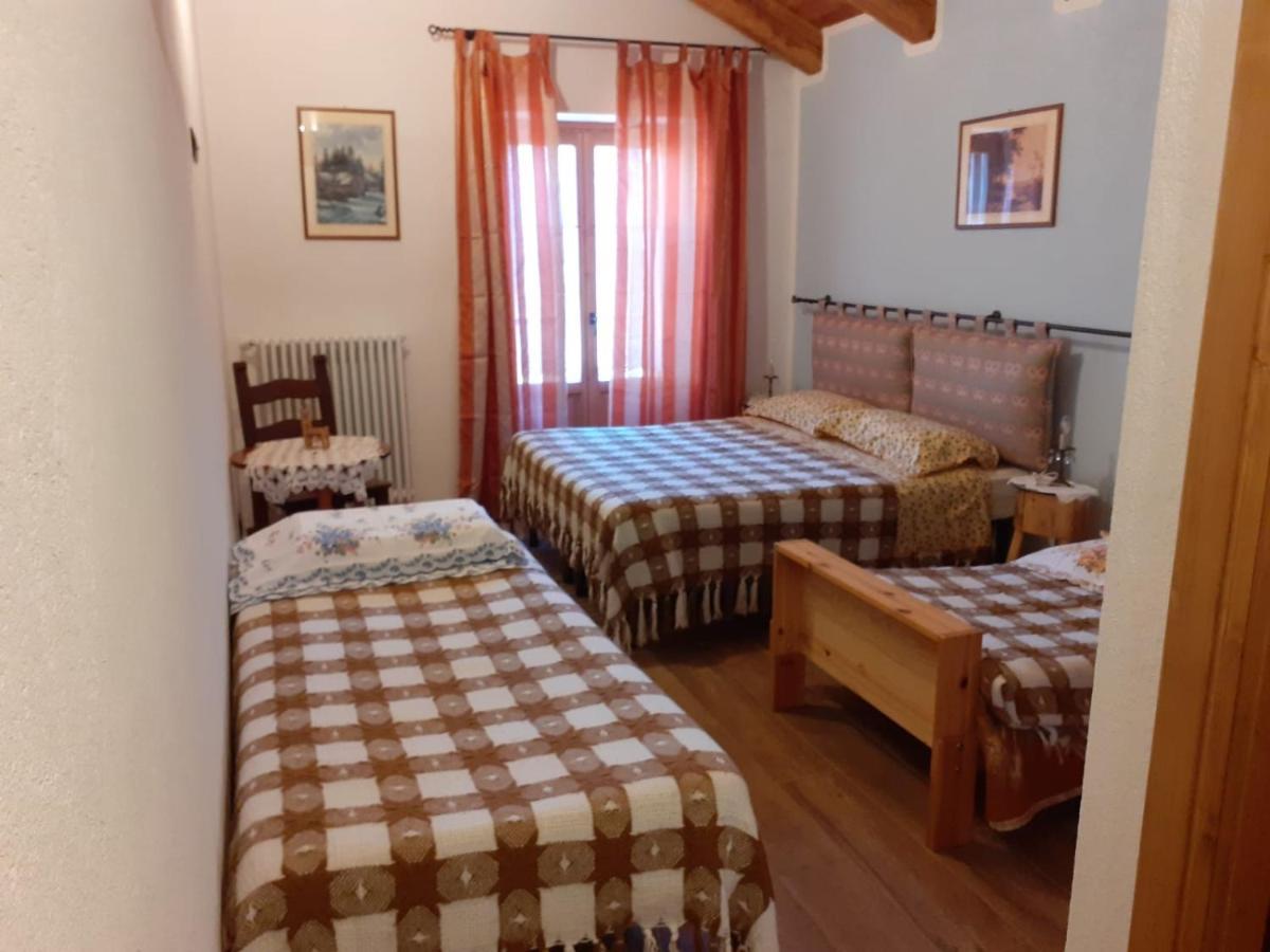 La Scuola Bed & Breakfast Mortaria Екстериор снимка